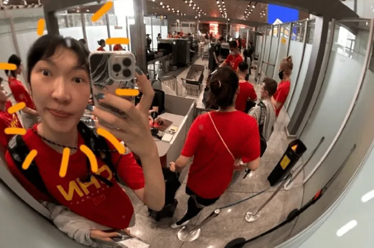 中国女篮运动员韩旭更新社交媒体分享日常瞬间：沉默只是打球