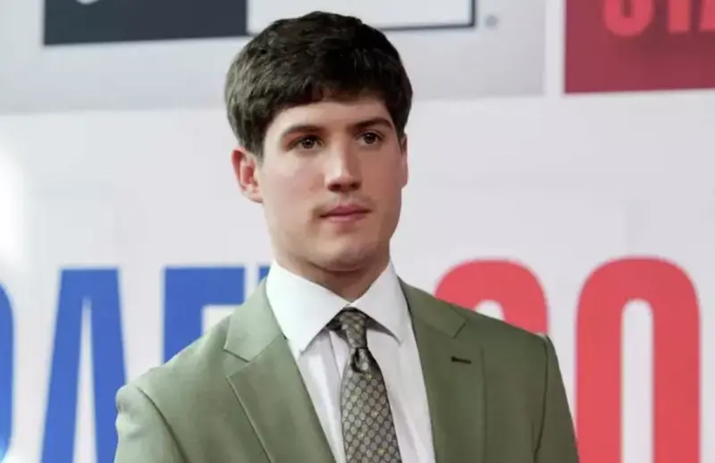 头衔:火箭队总经理:谢泼德拥有历史级别的投篮水平和极高的篮球智商