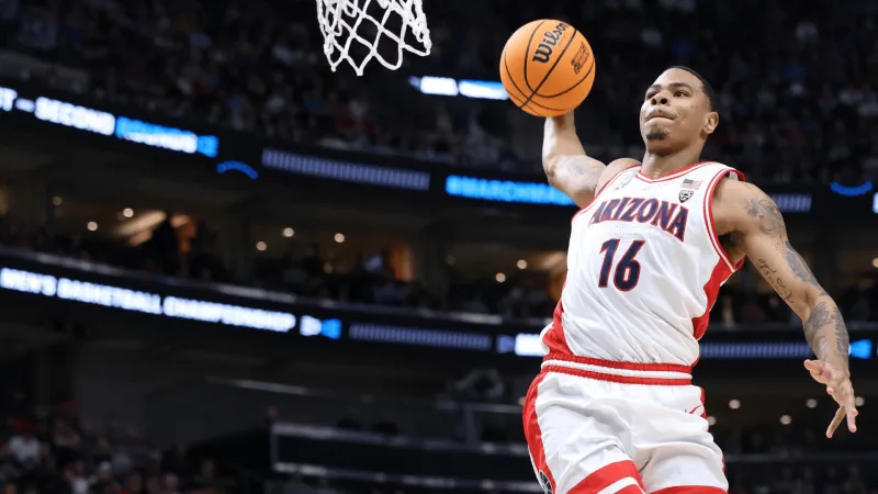 沙姆斯:落选秀凯沙德·约翰逊与热火队签订双向合同