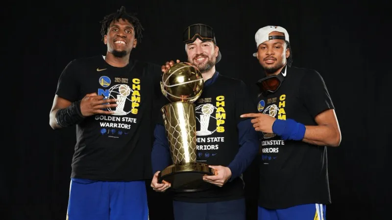 先到先得 月临水!勇士助教在招募希尔德过程中发挥了关键作用