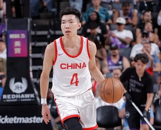 廖三宁出战14分52秒 9投2中 得到4分3篮板1助攻