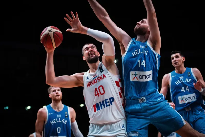 稳定双双!祖巴茨出战38分钟 得到19分12篮板1助攻1抢断