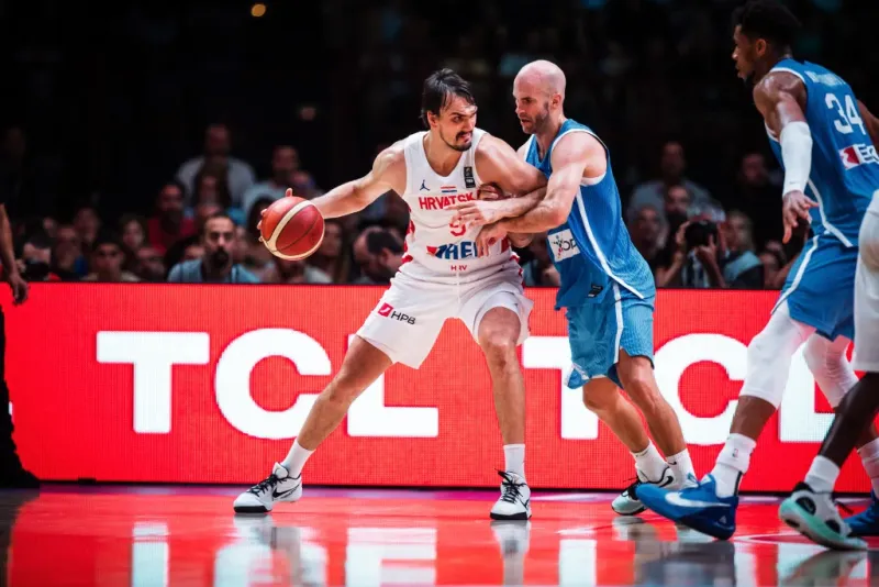 再见萨总理!萨里奇出战34分钟 得到14分12篮板4助攻