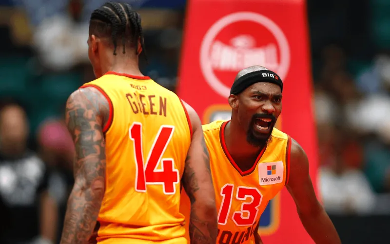 冠名:BIG3联赛:“连队队长”布鲁尔拿下20分6篮板 比沃亚克豪取四连胜